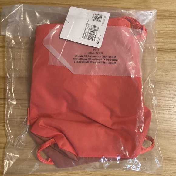 Lululemon Waterbottle Crossbody bag 2.5L Red/Orange - Picture 7 of 9